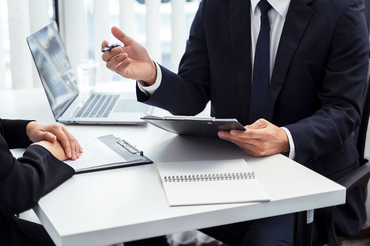 Estudios socioeconómicos | Social, laboral y econ&oacute;mico Conoce el entorno de una persona Levantamos estudios socioecon&oacute;micos para apoyar procesos de cr&eacute;dito, contrataci&oacute;n o&hellip;